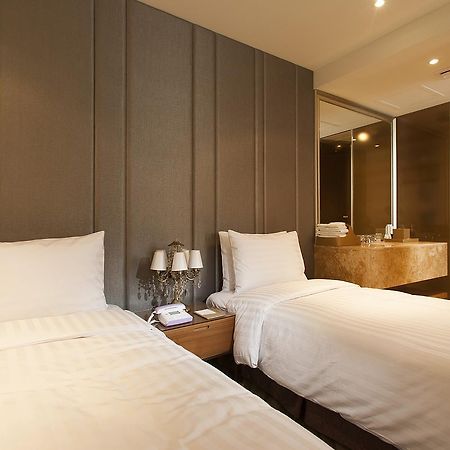Grammos Hotel Seul Esterno foto