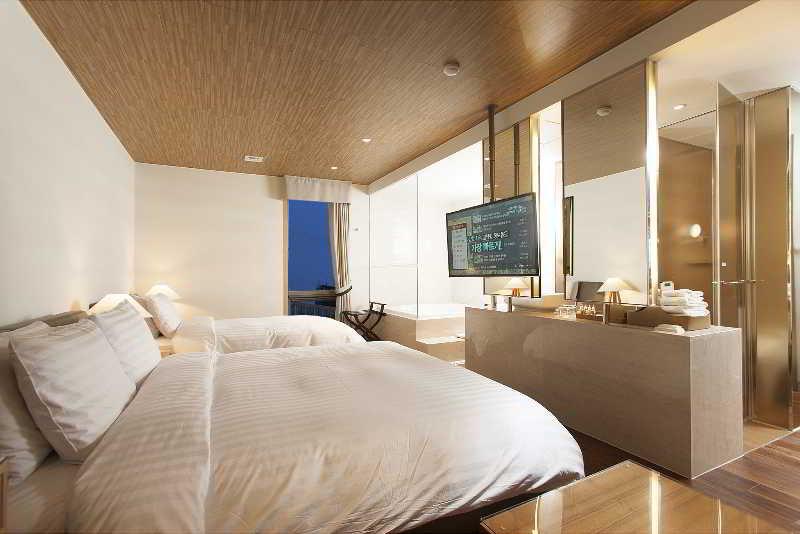 Grammos Hotel Seul Esterno foto