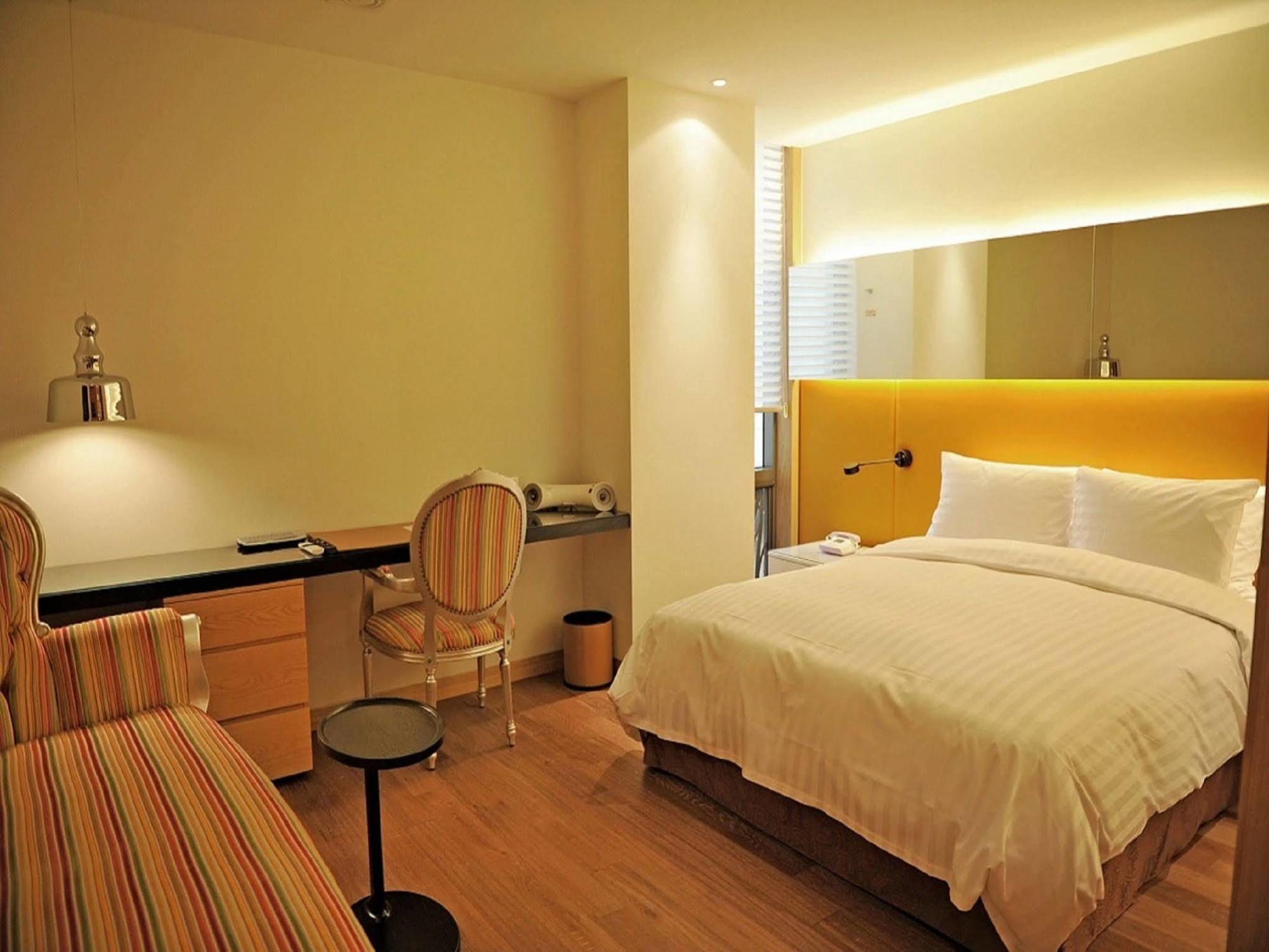 Grammos Hotel Seul Esterno foto
