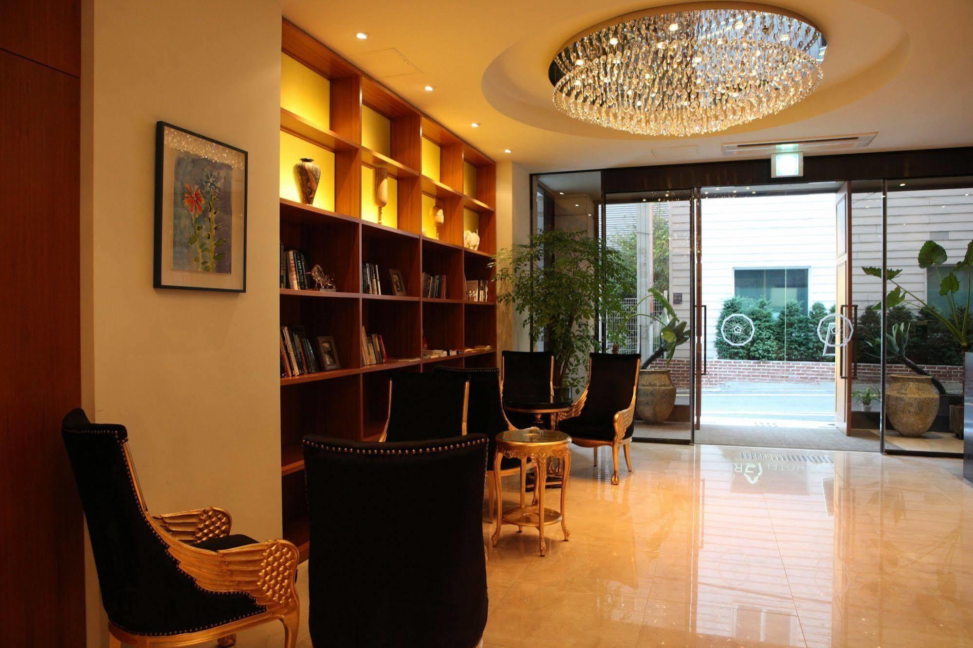 Grammos Hotel Seul Esterno foto