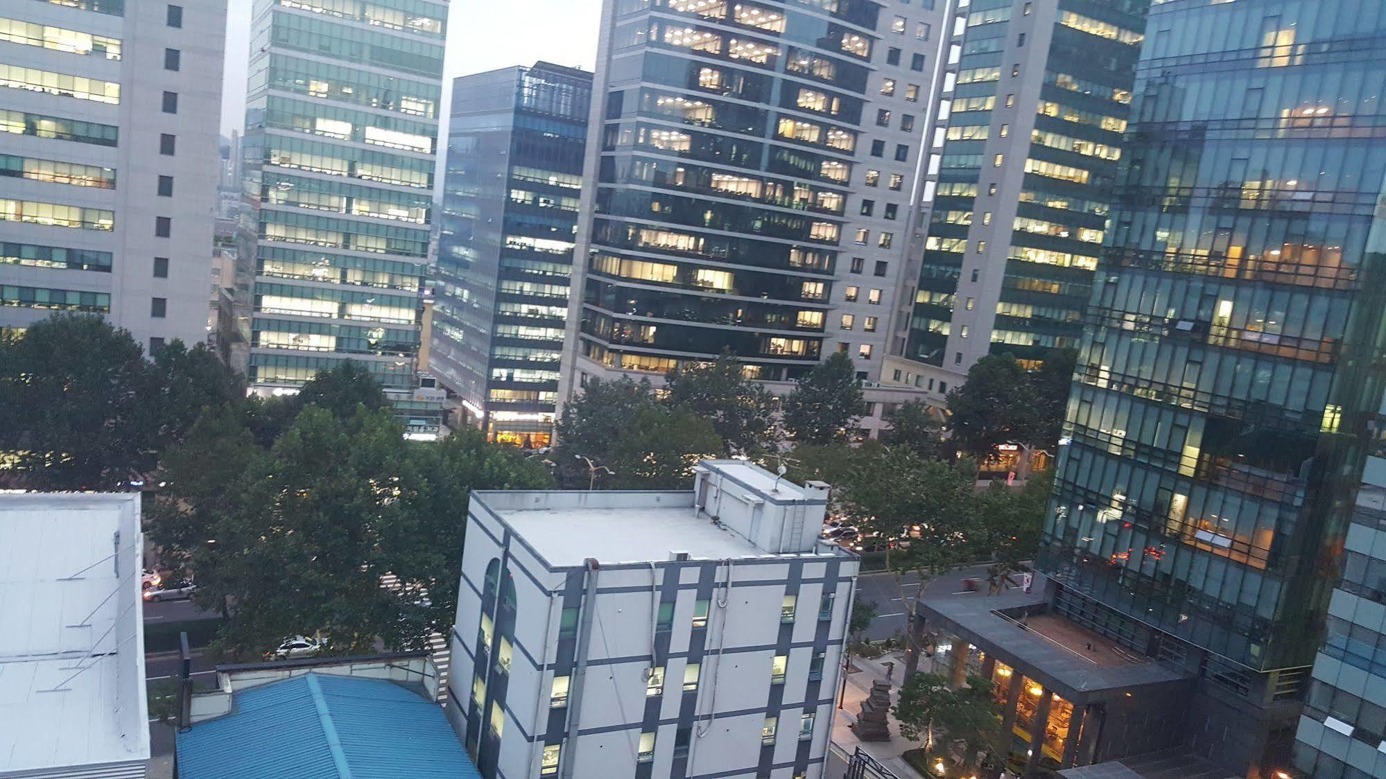 Grammos Hotel Seul Esterno foto